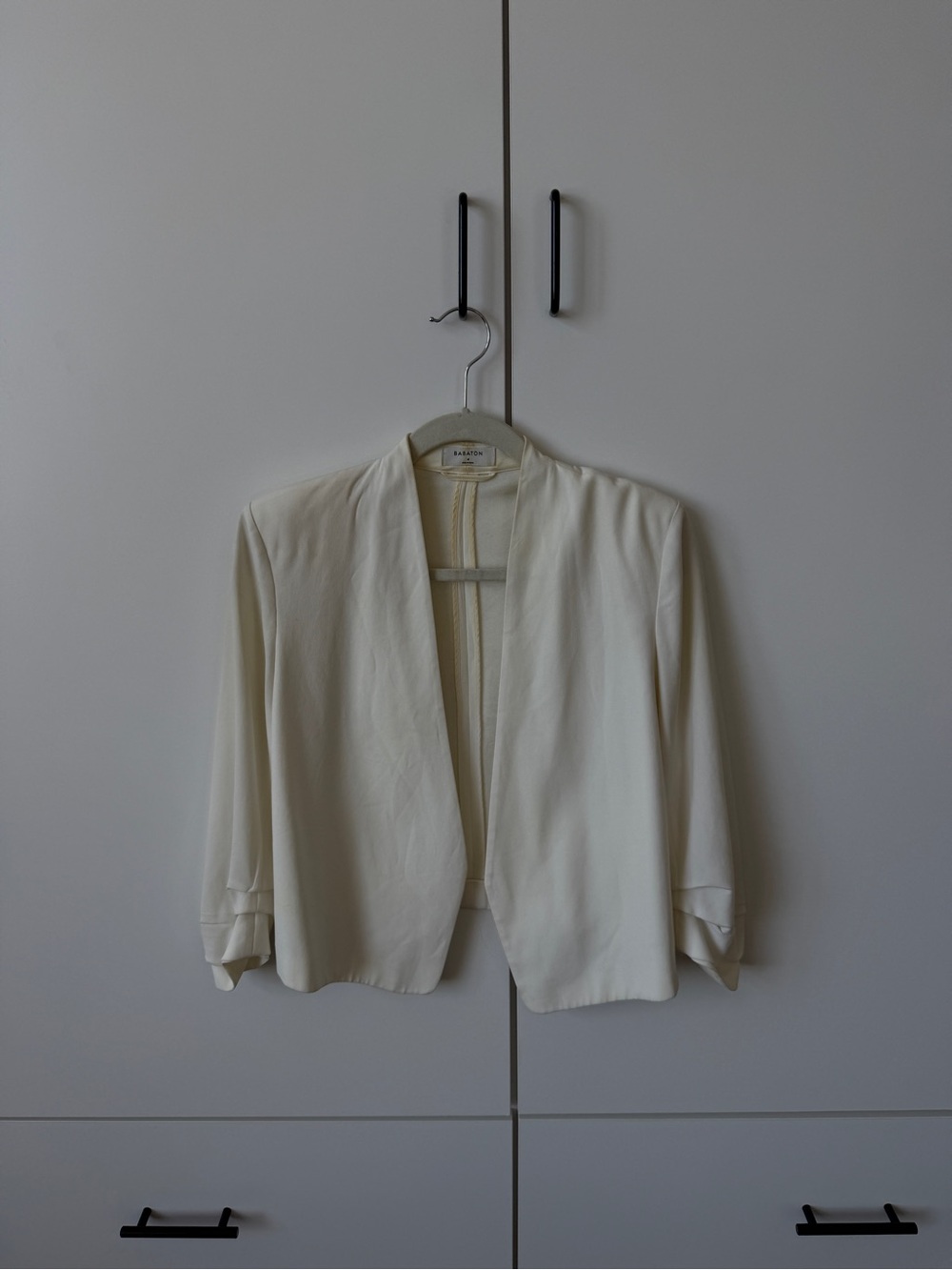 Cream Aritzia Blazer